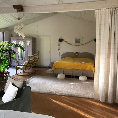 B&B Koornemoezen Zedelgem Exteriör bild