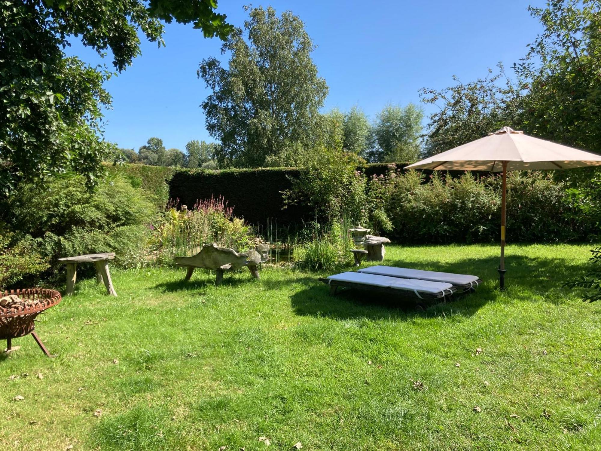 B&B Koornemoezen Zedelgem Exteriör bild